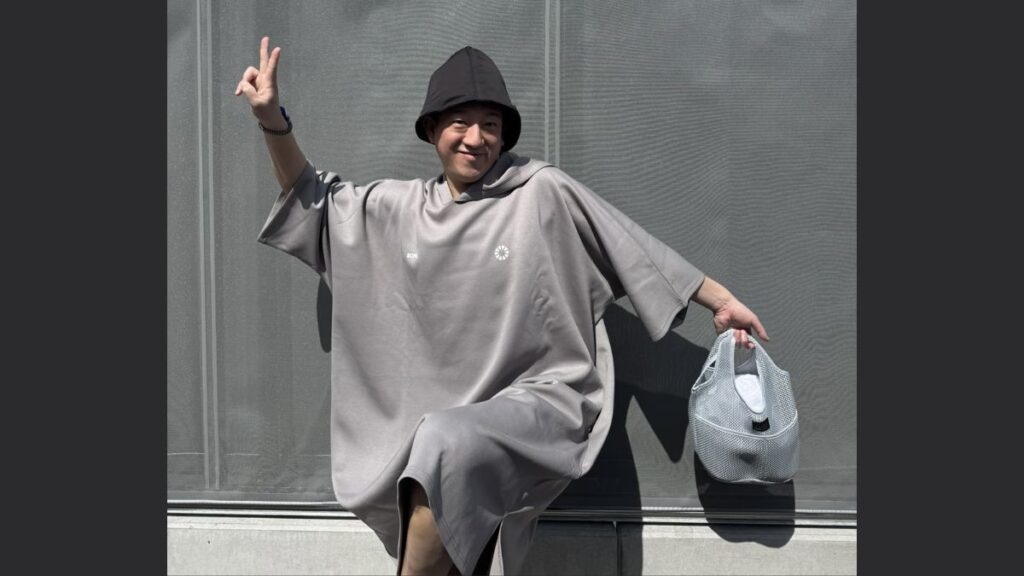 ピースサインサバンナ高橋