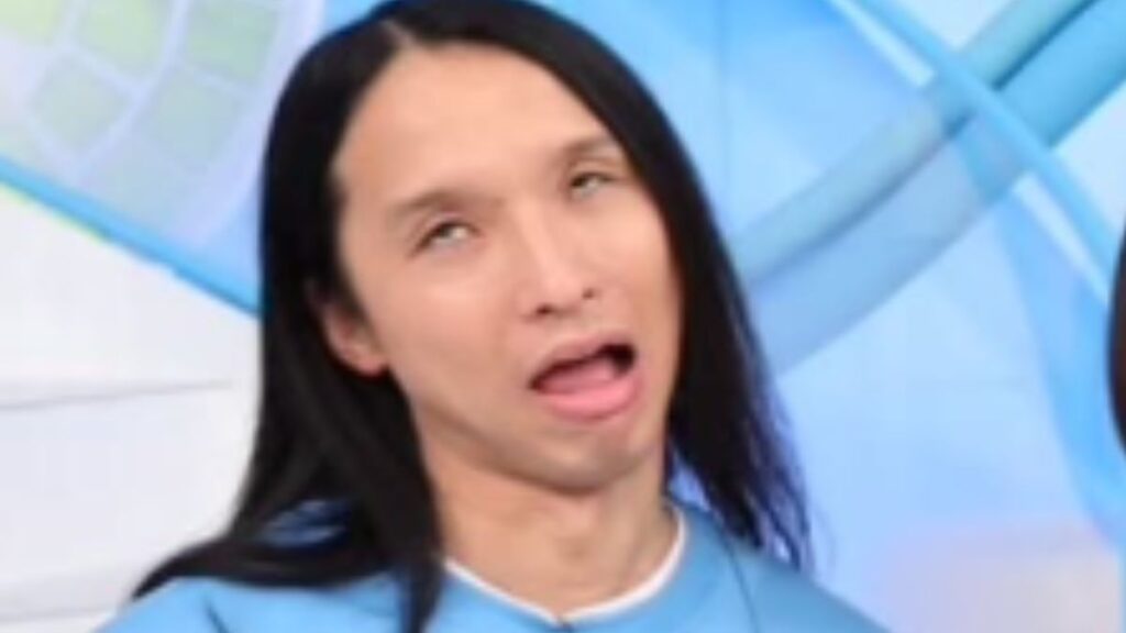 白目をむく布川